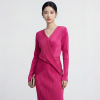 【羽生摺衣】i摺衣-日系 簡約風 前交叉 造型 上衣(共二色)