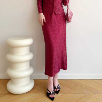 【羽生摺衣】i摺衣-日系 奢華風 重工 類絲綢 長裙(共二色) 【羽生摺衣】i摺衣-日系 奢華風 重工 類絲綢 長裙(共二色)